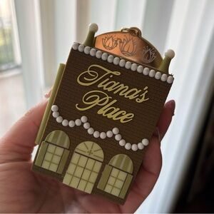 NWT Princess Tiana: Bath and Body Works 1st Edition Hand Sanitizer Holder